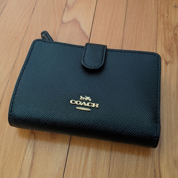 Coach Wallet - Picture 7 of 10